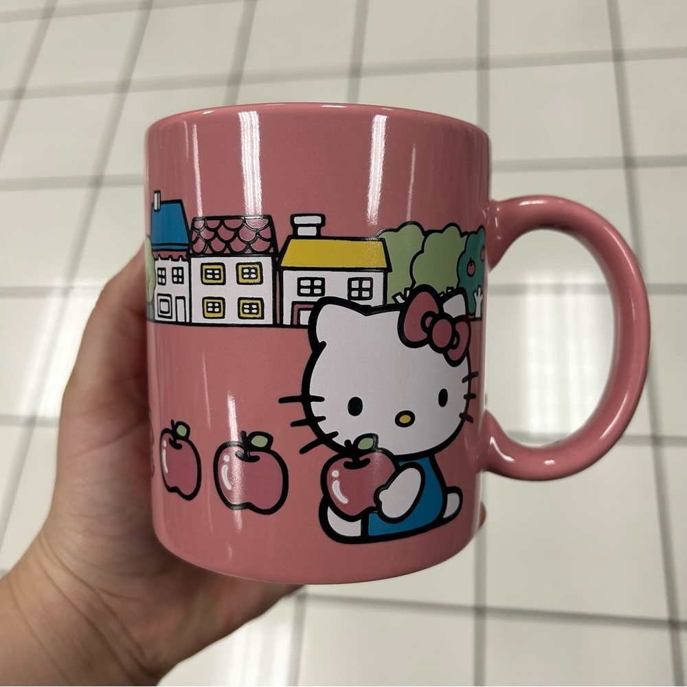 Hello Kitty Pink Mug - Picture 1 of 4
